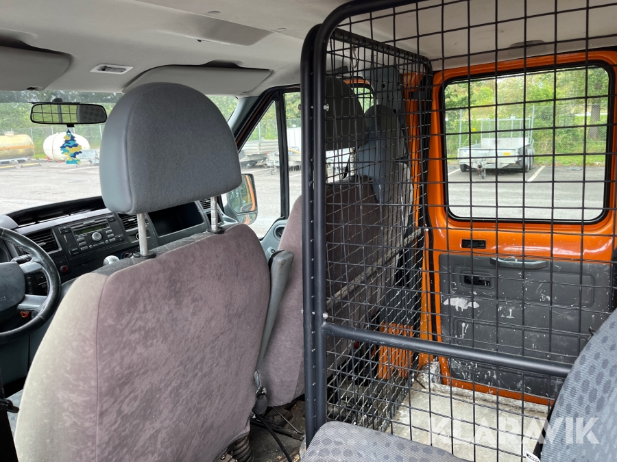 Ladbil Ford Transit mandskabsvogn