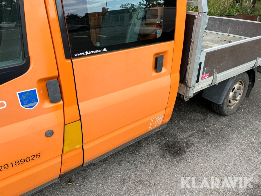 Ladbil Ford Transit mandskabsvogn