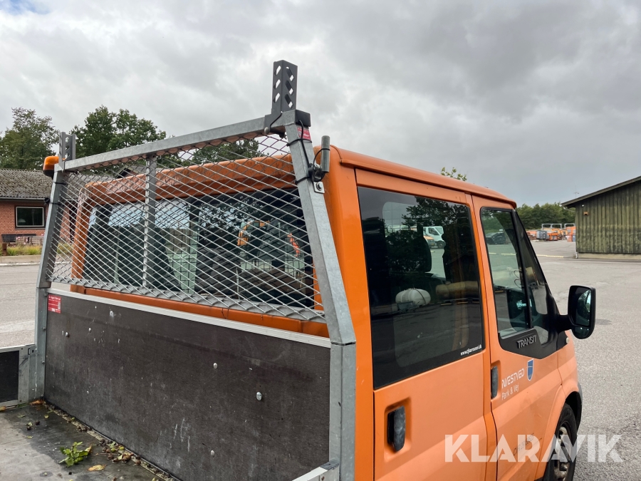 Ladbil Ford Transit mandskabsvogn