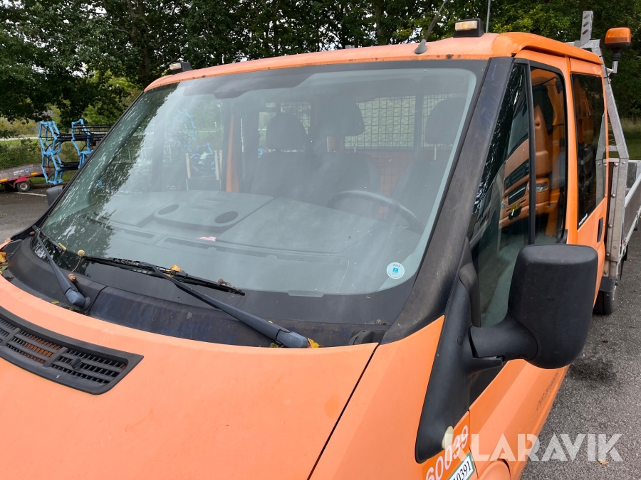 Ladbil Ford Transit mandskabsvogn