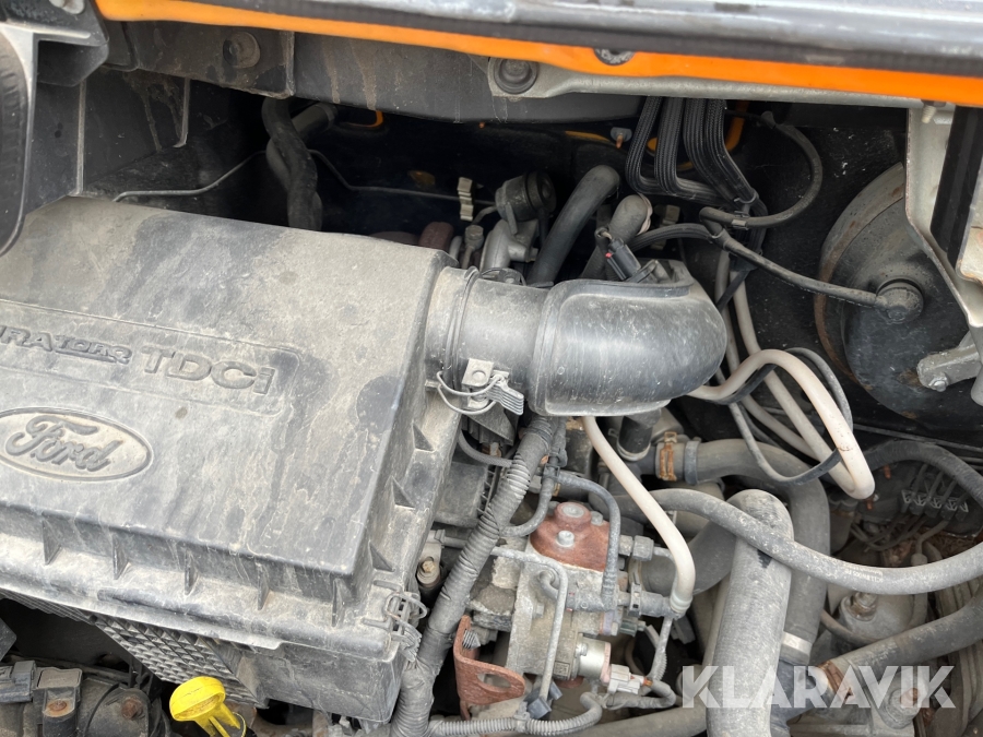 Ladbil Ford Transit mandskabsvogn