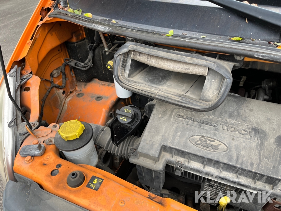 Ladbil Ford Transit mandskabsvogn