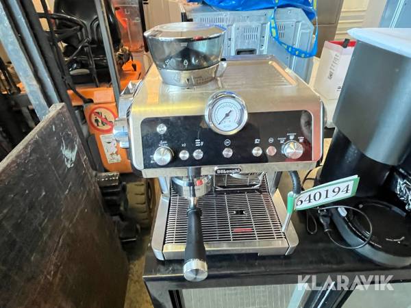 Espressomaskine DeLonghi EC9355.M