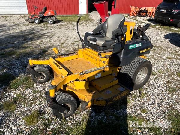 Zeroturn Græsslåmaskiner Hustler 935130ce