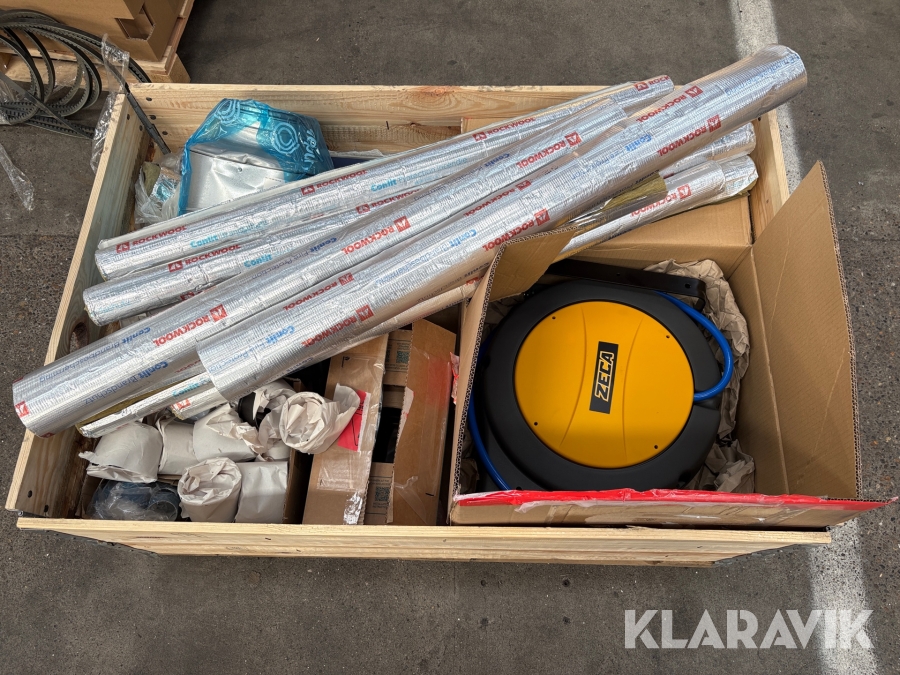 Blandet lot - slangerulle, isolering osv.