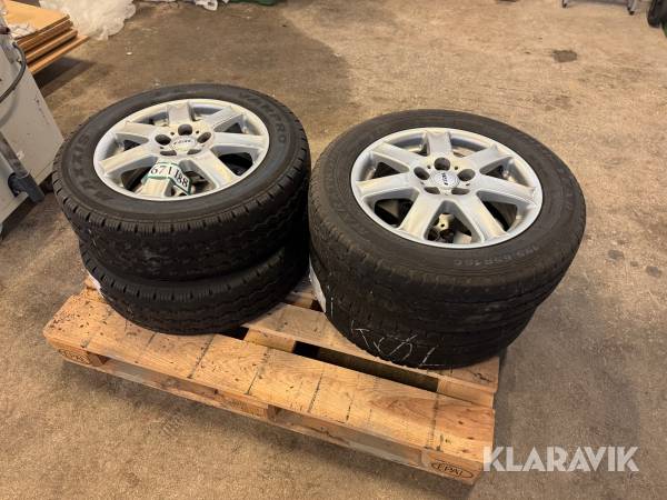 Dæk Vanpro-Good year Maxxis