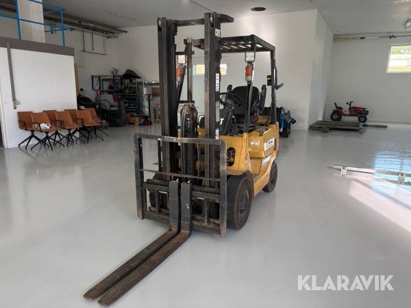 Truck Caterpillar GP15