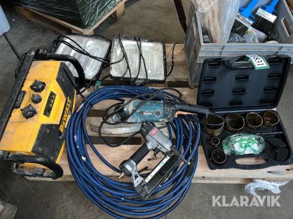 Blandet sortiment Makita, DeWalt, Senco og andet