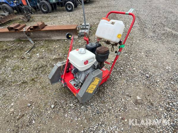 Fugeskæremaskune Gölz Fs170