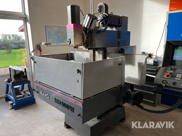 Fræsemaskine CNC MAHO 500 W