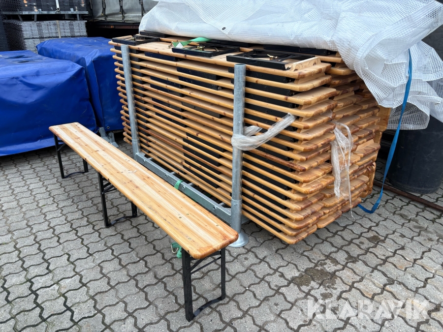 Klapsammen Bænke 67styk
