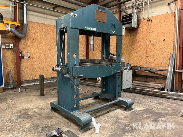 Presse Tresu.LT. 100 ton