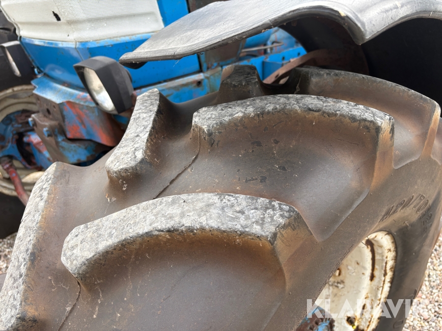 Traktor Ford TW-10