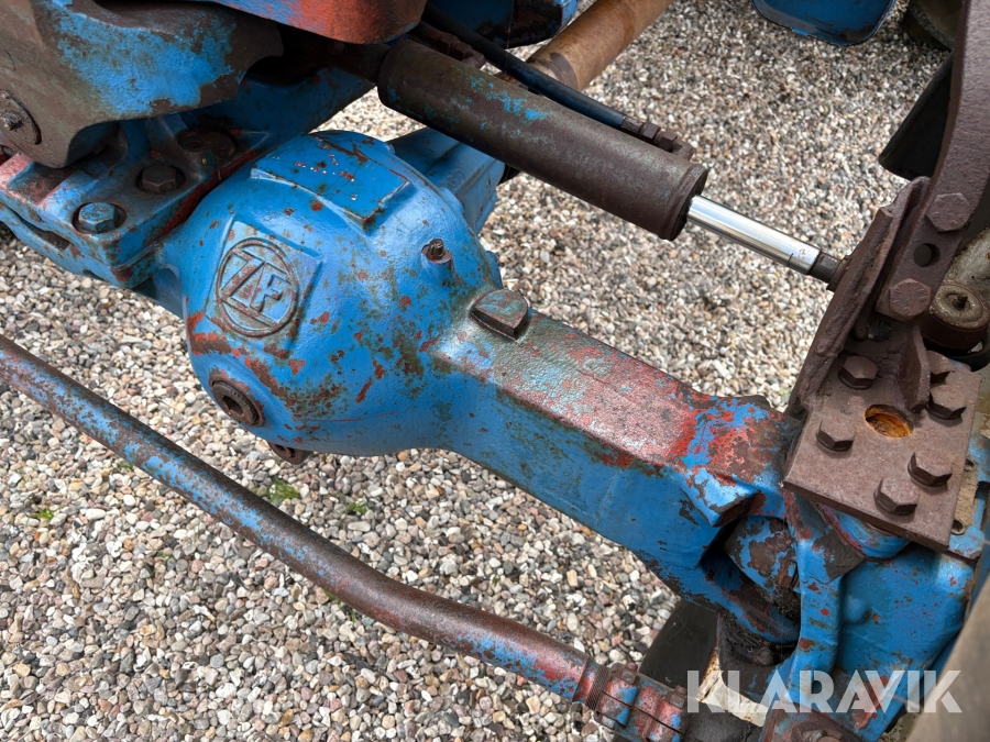 Traktor Ford TW-10