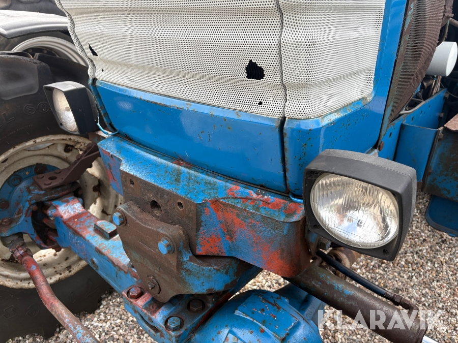 Traktor Ford TW-10