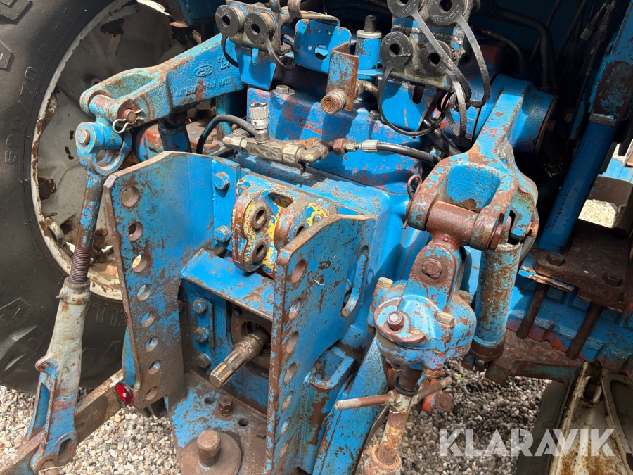 Traktor Ford TW-10