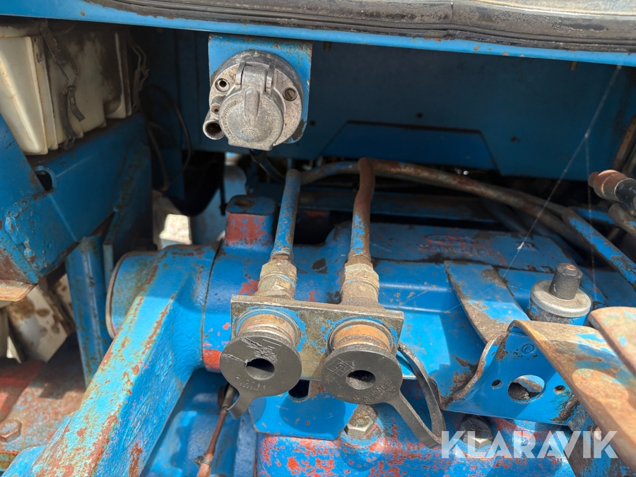 Traktor Ford TW-10