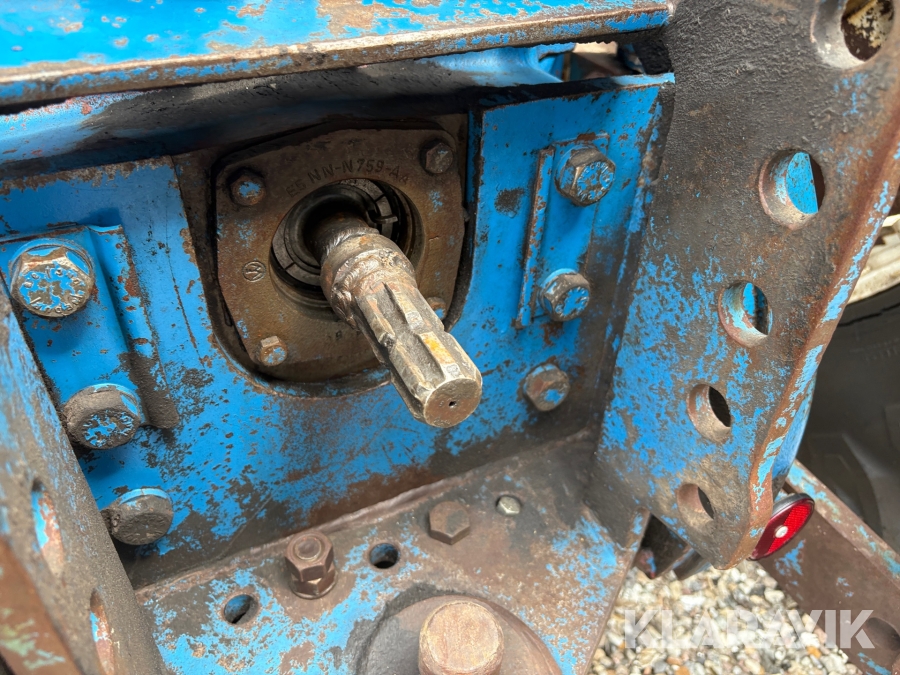 Traktor Ford TW-10