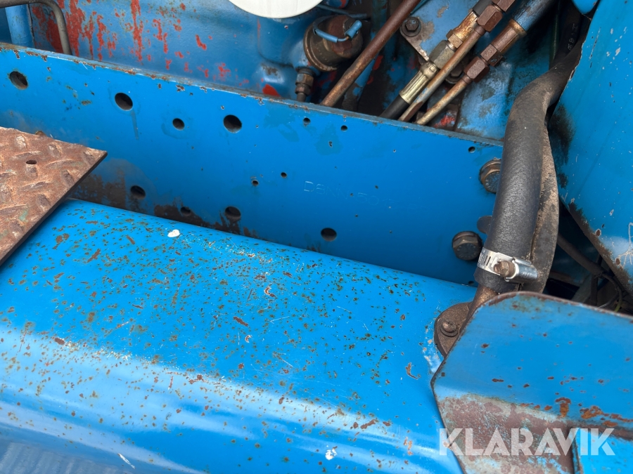 Traktor Ford TW-10