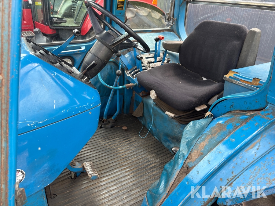 Traktor Ford TW-10