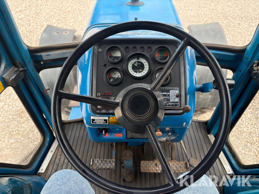 Traktor Ford TW-10