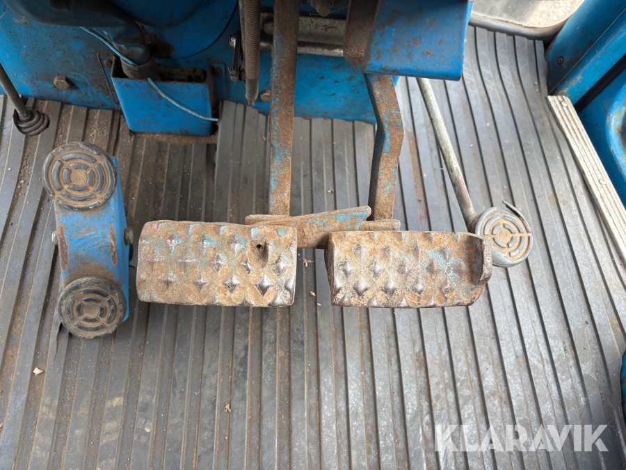 Traktor Ford TW-10