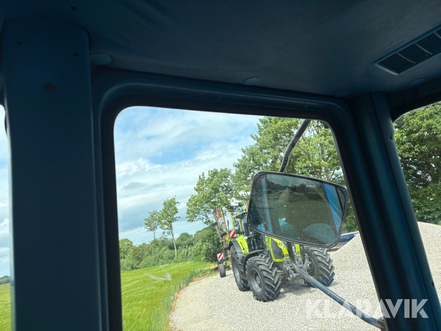 Traktor Ford TW-10