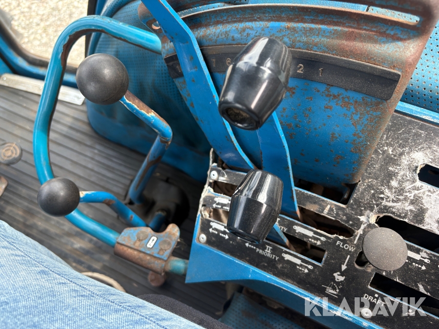 Traktor Ford TW-10