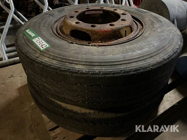 Dæk med fælg Bridcestone 10.00R20 2 styk