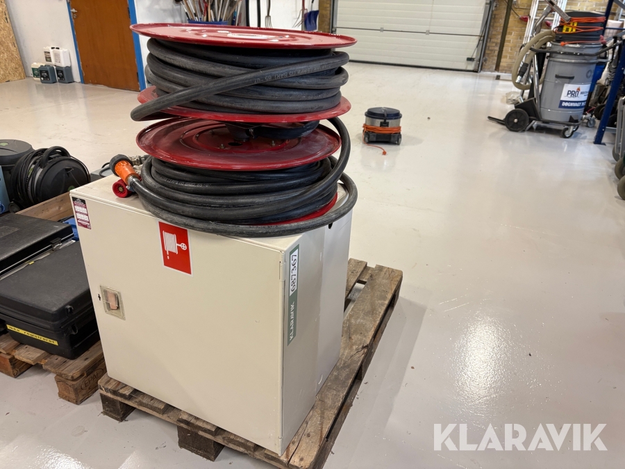 Brandskabe med slanger Savdanmark trading No-Ha brann 2 styk