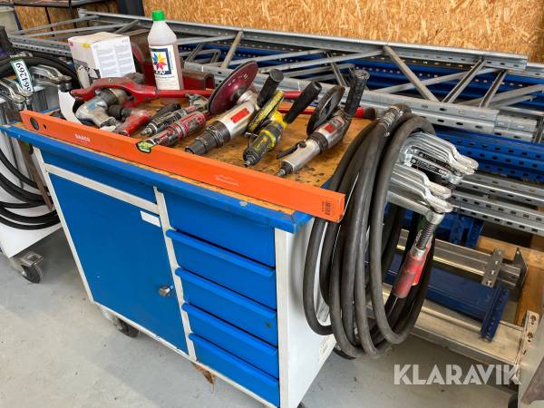 Værkstedvogn med udstyr