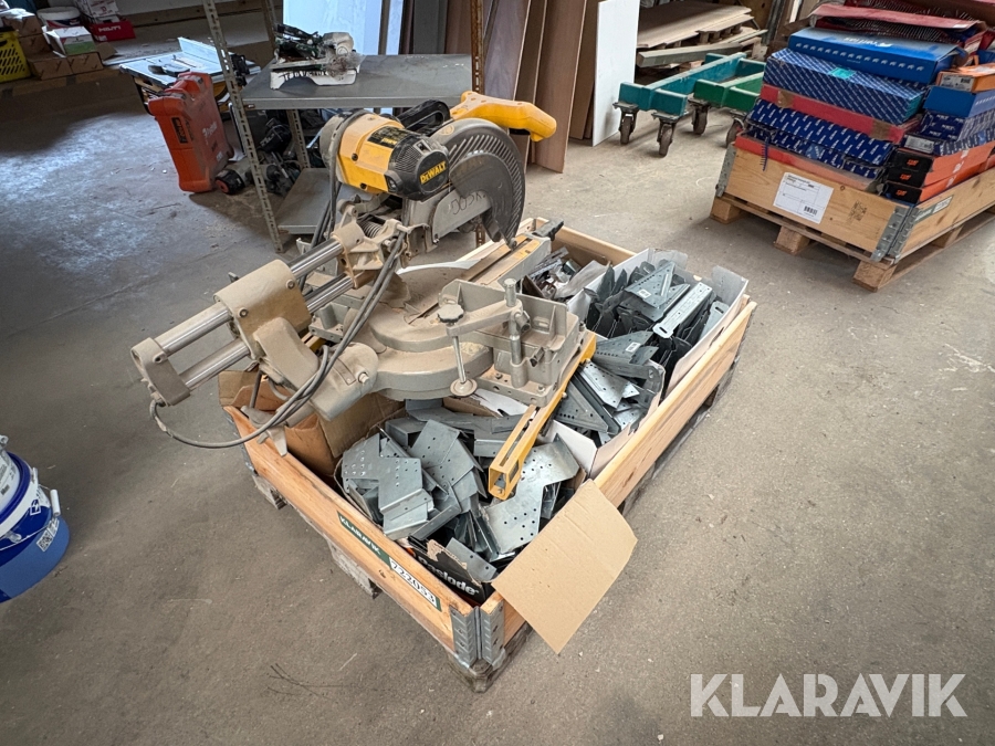 Blandet beslag og kap og geringssav 1 palle