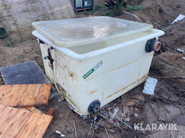Vandbeholder i plastik 1500liters
