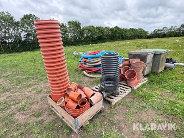 Parti kloak rør og fittings