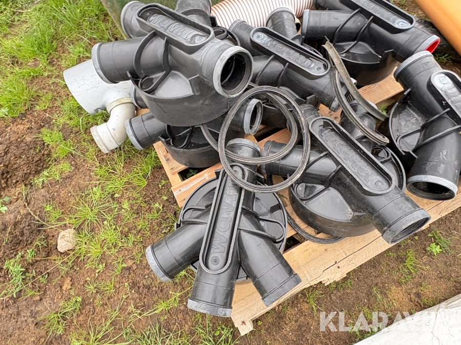Parti kloak rør og fittings