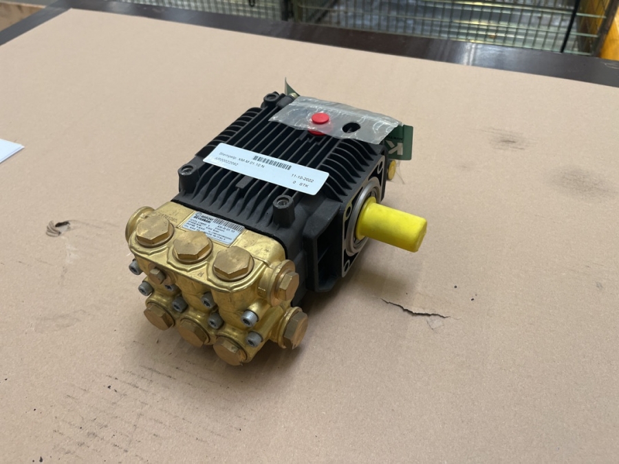 Højtryksrenser pumpe