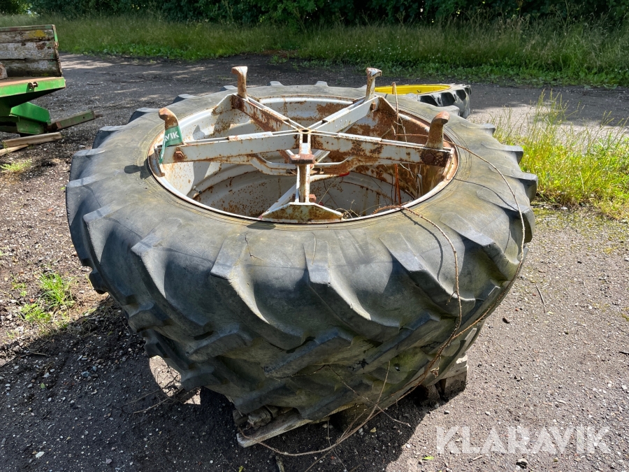 Tvillingehjul Pirelli Cinturato TM 52