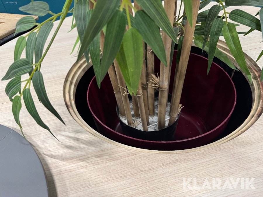 Eventborde med planteindsats 