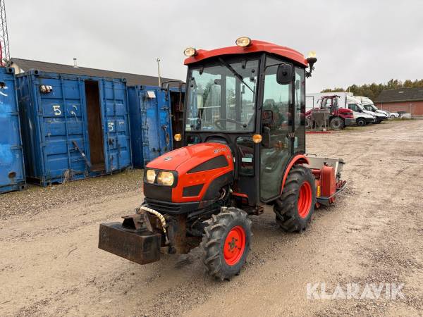 Traktor m. stennedlægningsfræser Kioti CK22 HST