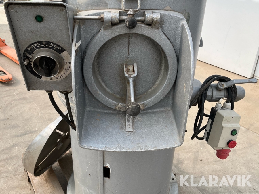 Skræller kartoffelskræller