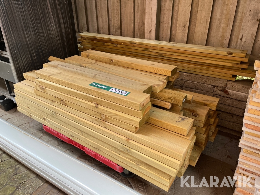 Trykimpræneret Træ rest afskæringer