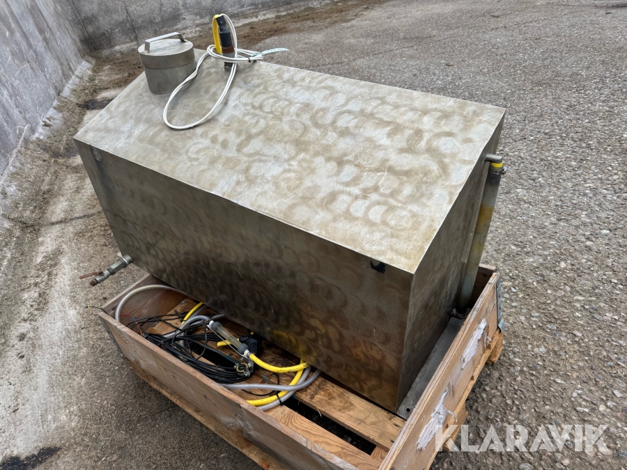 Ensilage middel tank