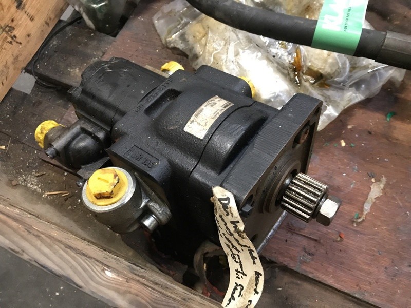 Diverse hydraulik dele 
