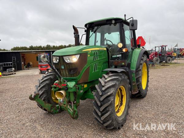 Traktor John Deere 6125
