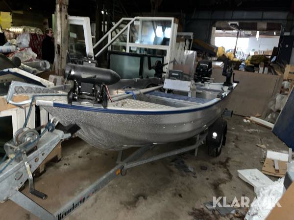 Motorbåd Linder Sportsman 400 med trailer