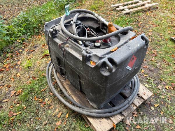 Dieseltank med pistol & pumpe
