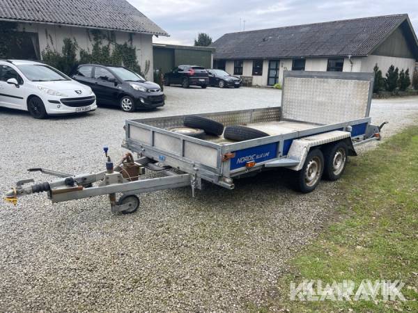 Boogie Trailer Nordic Blue Line