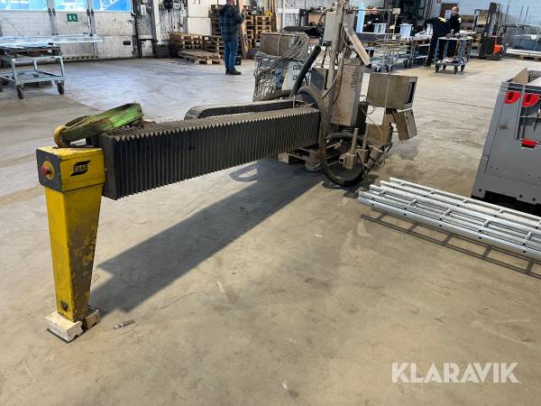 Vandskærer ESAB CXC-P-WJ-3500 med vandkar pumpe og reservedele