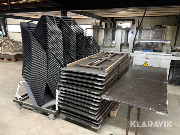 Klapsammen borde med stole 18styk borde og 88styk stole