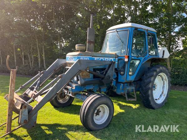 Traktor FORD 6710
